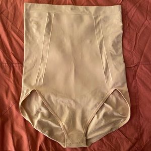 NWOT Spanx Shapewear